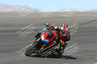 media/May-14-2022-SoCal Trackdays (Sat) [[7b6169074d]]/Bowl (1120am)/